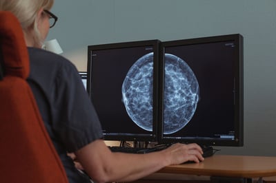 JPG-BrandMarketing_20221116_Radiologist_Mammography_Screen_Sweden_1[55]